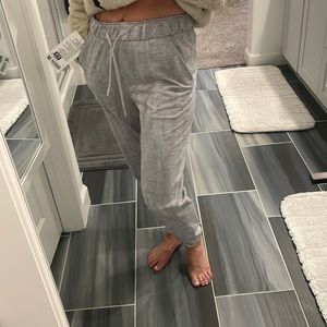 Lululemon Stretch high rise joggers